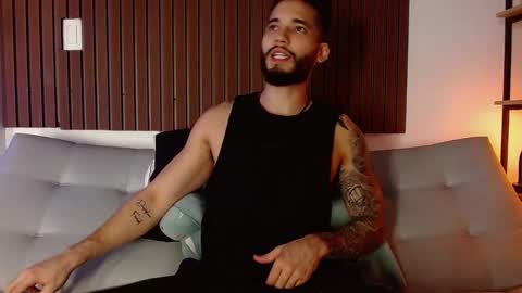 Snapshot of morgann_jones chatting on February 2025 05:04:02 AM morgan online show from February 2025 05:04:02 AM