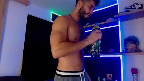 Snapshot of morgann_jones chatting on March 2025 03:09:02 PM morgan online show from March 2025 03:09:02 PM