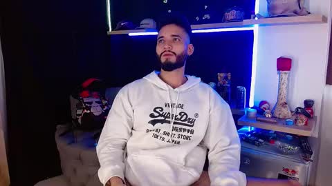 Snapshot of morgann_jones chatting on March 2025 07:10:02 PM morgan online show from March 2025 07:10:02 PM