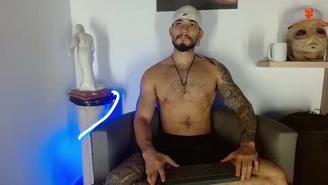 Snapshot of morgann_jones chatting on October 2025 03:51:02 PM morgan online show from October 2025 03:51:02 PM