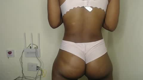 Mellisa online show from December 2024 01:14:01 AM