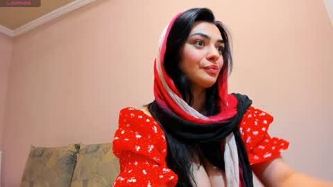 Medina online show from December 2024 06:48:02 PM