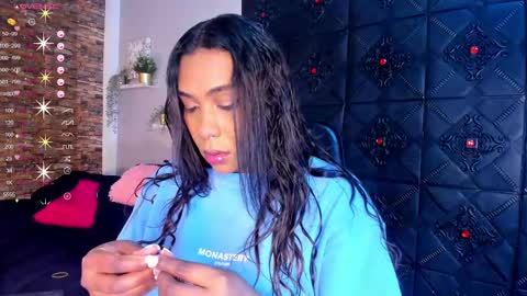 Snapshot of morochaa_fire chatting on December 2024 11:29:01 AM Morocha online show from December 2024 11:29:01 AM