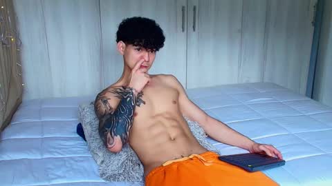 Snapshot of morthy_downey chatting on December 2024 01:49:01 PM Morthy online show from December 2024 01:49:01 PM