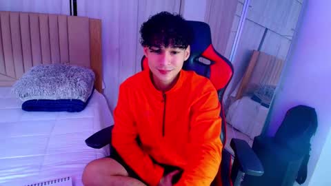 Snapshot of morthy_downey chatting on January 2025 01:09:02 PM Morthy online show from January 2025 01:09:02 PM