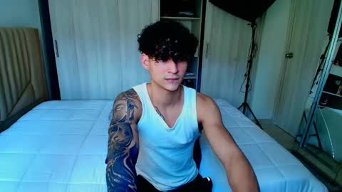 Snapshot of morthy_downey chatting on January 2025 05:53:01 PM Morthy online show from January 2025 05:53:01 PM