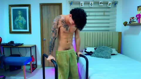 Snapshot of morthy_downey chatting on February 2025 03:30:01 PM Morthy online show from February 2025 03:30:01 PM