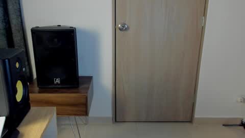 Snapshot of morthy_downey chatting on November 2025 12:52:02 AM Morthy online show from November 2025 12:52:02 AM