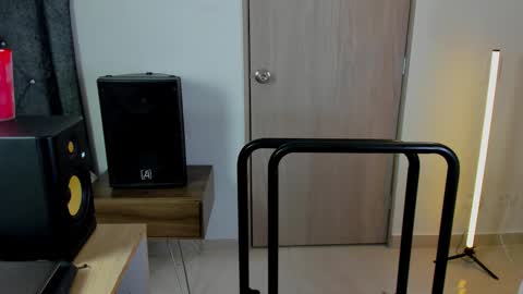 Snapshot of morthy_downey chatting on November 2025 12:11:02 AM Morthy online show from November 2025 12:11:02 AM