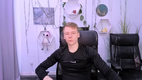 Snapshot of mory_arti chatting on December 2024 08:07:01 PM Welcome here online show from December 2024 08:07:01 PM