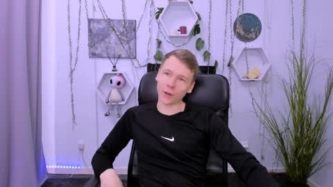 Snapshot of mory_arti chatting on December 2024 07:10:01 PM Welcome here online show from December 2024 07:10:01 PM