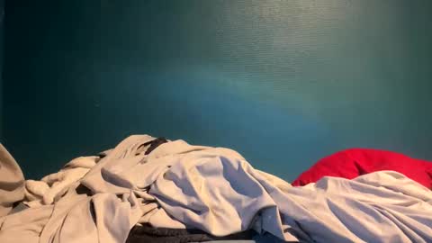 Snapshot of mouillelenos chatting on February 2026 03:59:01 PM CamO online show from February 2026 03:59:01 PM