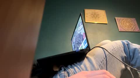 Snapshot of mouillelenos chatting on February 2026 03:20:01 PM CamO online show from February 2026 03:20:01 PM