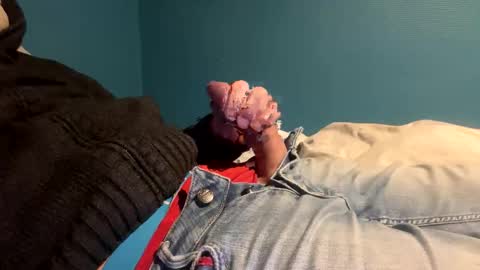 Snapshot of mouillelenos chatting on February 2026 07:10:01 PM CamO online show from February 2026 07:10:01 PM