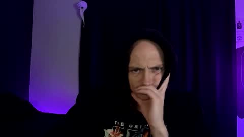 mount_vesuvius online show from October 2025 04:02:02 PM