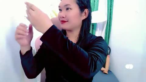 casandra online show from November 2025 09:22:01 AM