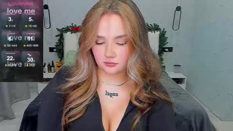 Snapshot of mousemother chatting on November 2025 03:15:02 PM Carolina online show from November 2025 03:15:02 PM