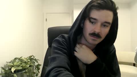 Snapshot of moustachematt chatting on May 2026 03:57:01 AM moustachematt online show from May 2026 03:57:01 AM