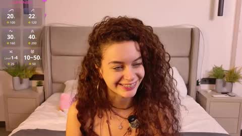 Luna online show from February 2026 09:13:02 PM