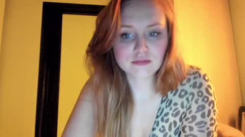 Snapshot of moviestar_ chatting on December 2024 09:30:02 PM Eva online show from December 2024 09:30:02 PM