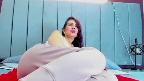 moxa hot online show from December 2024 05:08:02 PM