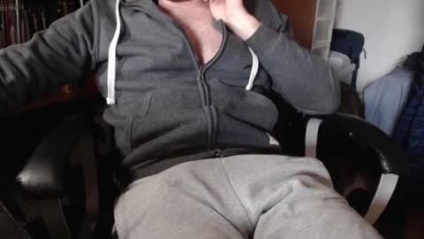 Snapshot of mpmimp chatting on December 2024 01:14:01 PM mpmimp online show from December 2024 01:14:01 PM