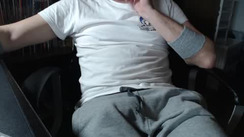 Snapshot of mpmimp chatting on March 2025 03:16:02 PM mpmimp online show from March 2025 03:16:02 PM