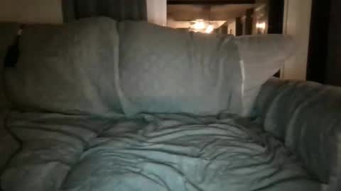 mr1bucket online show from October 2025 12:44:01 AM