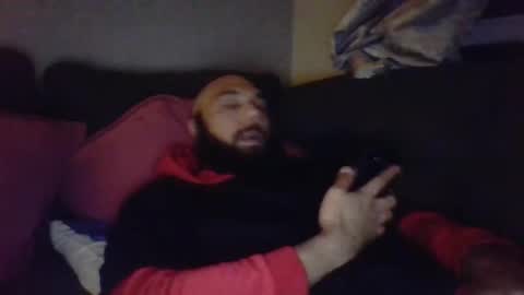 Mr8 online show from December 2025 12:48:02 AM