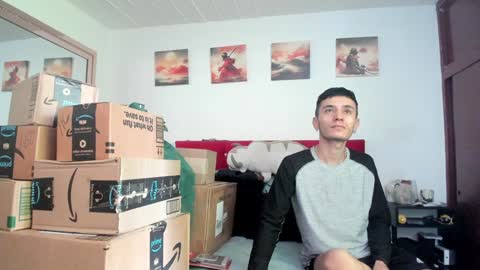 Snapshot of mr_andresr chatting on December 2024 07:52:02 PM Andy online show from December 2024 07:52:02 PM