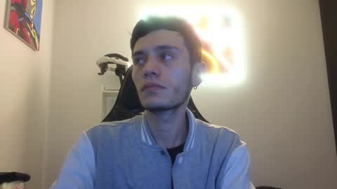 Snapshot of mr_andresr chatting on February 2026 01:43:02 AM Andy online show from February 2026 01:43:02 AM