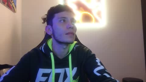 Snapshot of mr_andresr chatting on February 2026 04:29:01 AM Andy online show from February 2026 04:29:01 AM