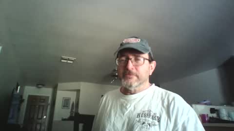 MrAnonymou57 online show from April 2026 04:02:02 PM