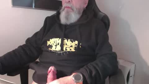 mr_boombastic2021 online show from October 2025 10:01:01 AM