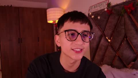 Mr Evans online show from December 2024 04:06:01 PM