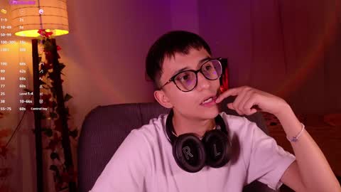 Mr Evans online show from December 2024 06:05:01 PM