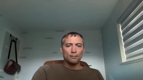 Snapshot of mr_halfling chatting on September 2025 01:11:01 AM mr_halfling online show from September 2025 01:11:01 AM