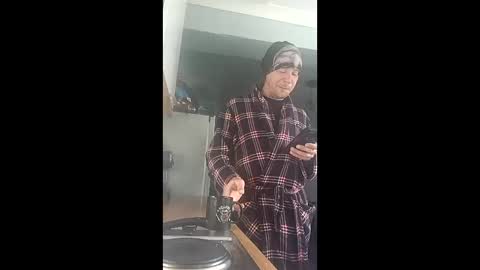 Snapshot of mr_i_ chatting on December 2025 11:06:02 AM mr_i_ online show from December 2025 11:06:02 AM