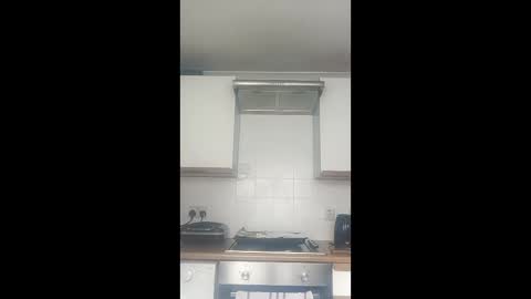 mr_i_ online show from March 2026 10:08:02 AM