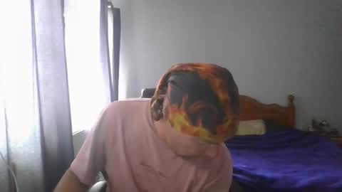 mr_i_ online show from May 2026 07:26:02 AM