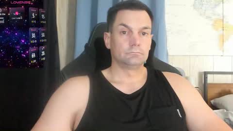 Snapshot of mr_mac69 chatting on January 2025 04:12:01 AM Cam online show from January 2025 04:12:01 AM