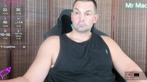 Cam online show from June 2026 08:03:01 PM