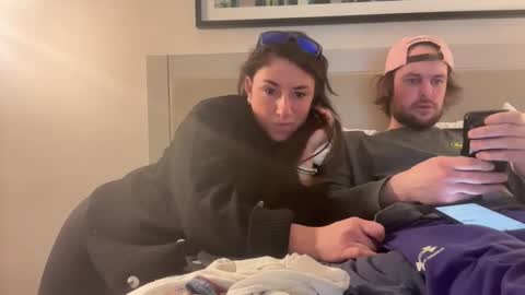 Mr  Mrs Glitter online show from February 2026 11:11:02 AM