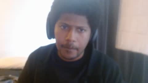 Snapshot of mr_nobody_100 chatting on December 2025 08:38:01 PM mr_nobody_100 online show from December 2025 08:38:01 PM