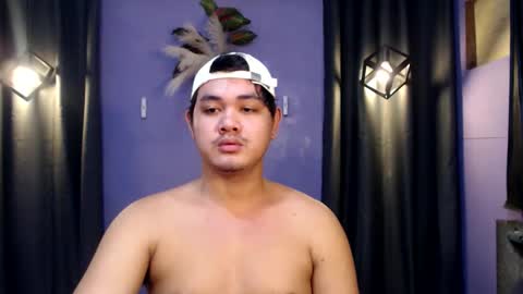 Snapshot of mr_olivercummerx chatting on November 2025 03:45:01 PM mr_olivercummerx online show from November 2025 03:45:01 PM