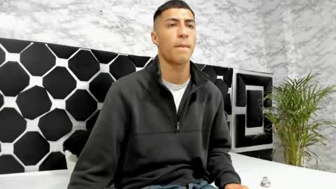 Mr Porn  online show from May 2026 01:01:01 AM