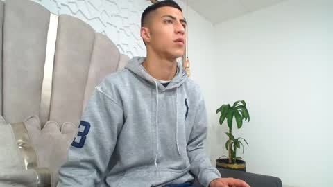 Mr Porn  online show from June 2026 12:29:01 PM