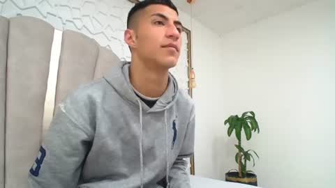 Mr Porn  online show from June 2026 02:14:01 AM