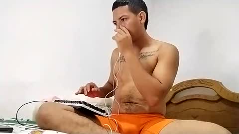 mr_sharkmaster777 online show from December 2024 03:59:02 PM