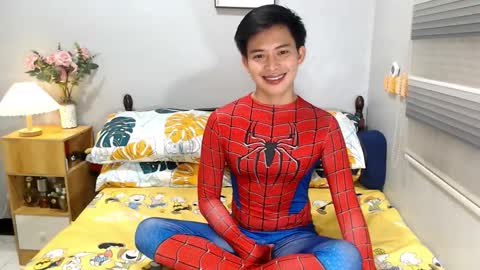 Snapshot of mr_squidcock chatting on October 2025 07:10:02 AM KYLE online show from October 2025 07:10:02 AM